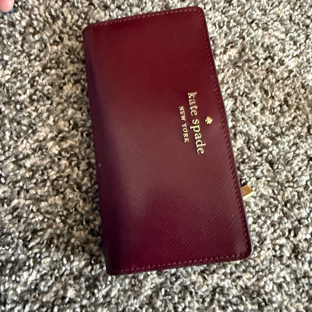 Kate Spade Crossbody Bag in Gray and Burgundy - Picture 4 of 5